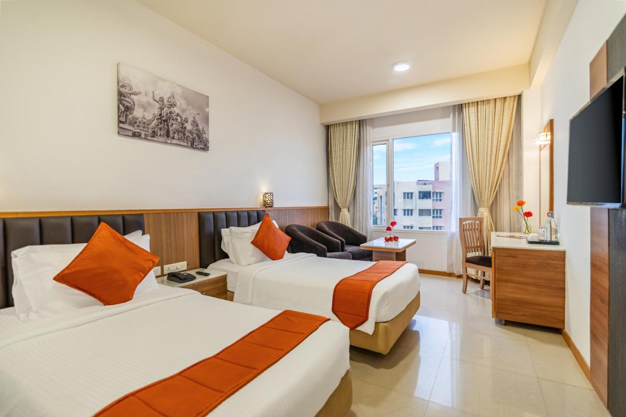 Sterling V Grand Madurai Hotel Exterior photo